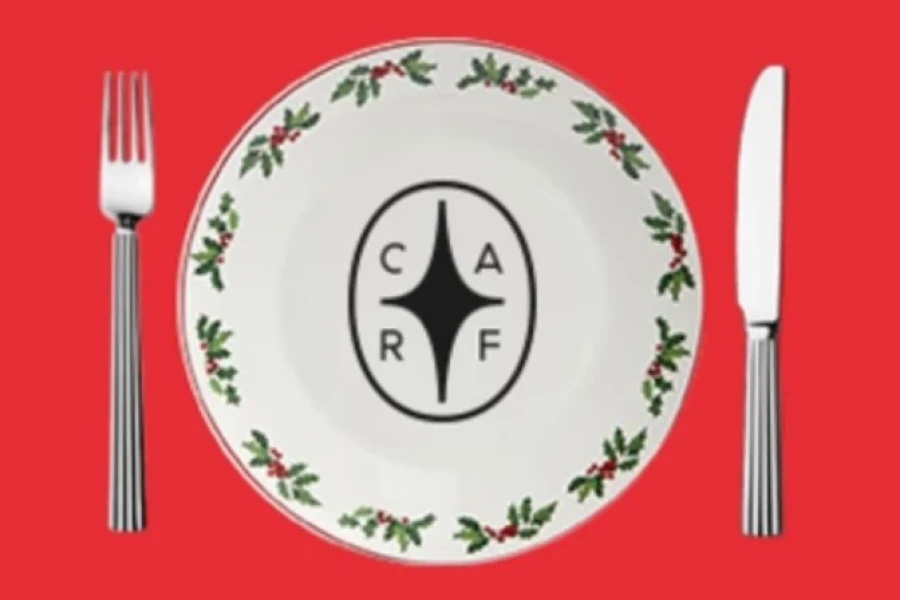 La idea de la campa&ntilde;a se basa en la costumbre vigente en varios pa&iacute;ses de poner un plato m&aacute;s en la mesa de la cena de Nochebuena o en la tradicional comida del d&iacute;a de Navidad.
