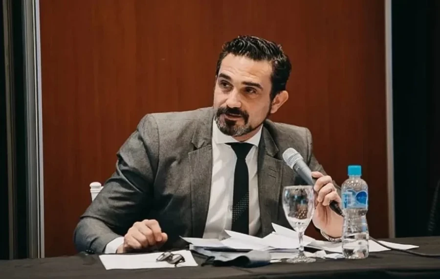 El abogado mendocino Diego Chaher a cargo de la Secretar&iacute;a de Empresas y Sociedades del Estado.
