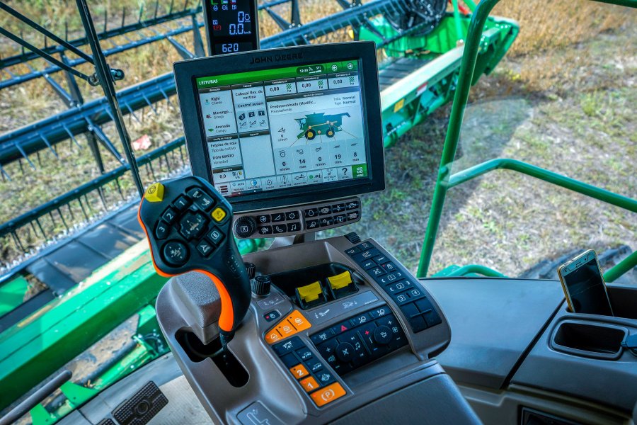 DECISI&Oacute;N. John Deere pate&oacute; el tablero y anunci&oacute; una medida que sacudi&oacute; el mercado.