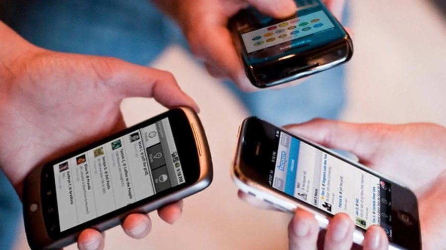 SUSPENSION. Desde este domingo, los argentinos dejar&aacute;n de pagar el roaming en el Mercosur.