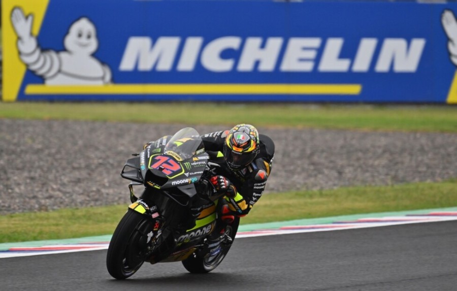 El italiano Marco Bezzecchi gan&oacute; en la &uacute;ltima visita de MotoGP en la temporada 2023.