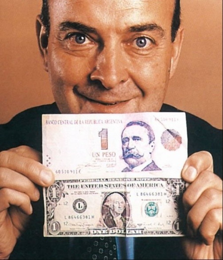 FIGURA. Cavallo, el economista que implement&oacute; la convertibilidad.