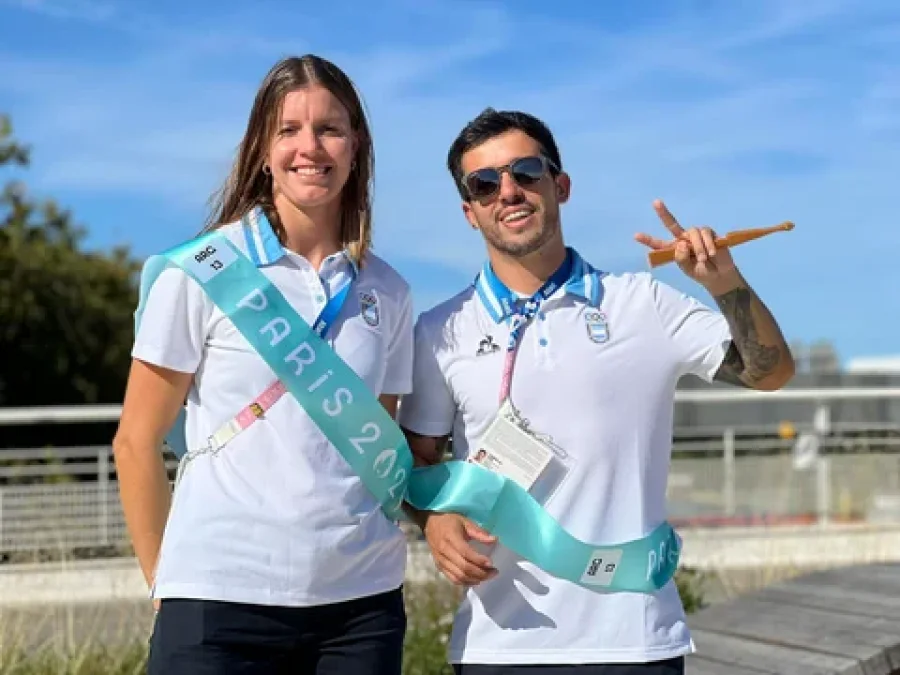 Eugenia Bosco junto al biker Jos&eacute; "Maligno" Torres.