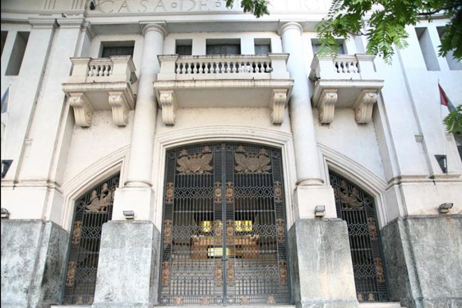 La cautelar fue impuesta en una audiencia desarrollada en los tribunales de la ciudad de Santa Fe.