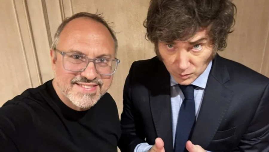 Javier Milei confirm&oacute; el traspaso de Diego Valenzuela a La Libertad Avanza.