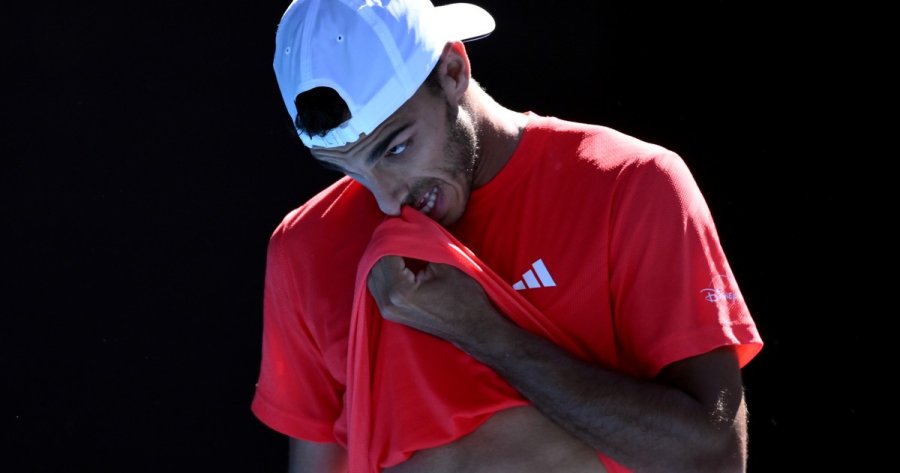 Francisco Cer&uacute;ndolo, la mejor pieza del equipo argentino, ser&aacute; baja en la serie de&nbsp;los Qualifiers 2025 de la Copa Davis,
