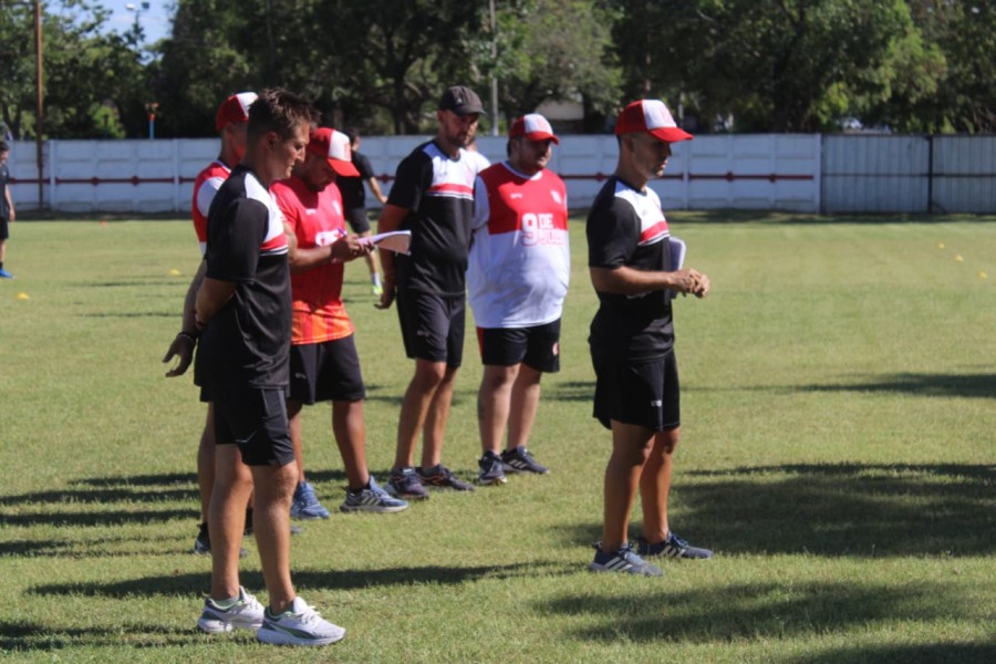 PONE PRIMERA. El Le&oacute;n arranca el lunes, y ya inici&oacute; los trabajos el plantel liguista.