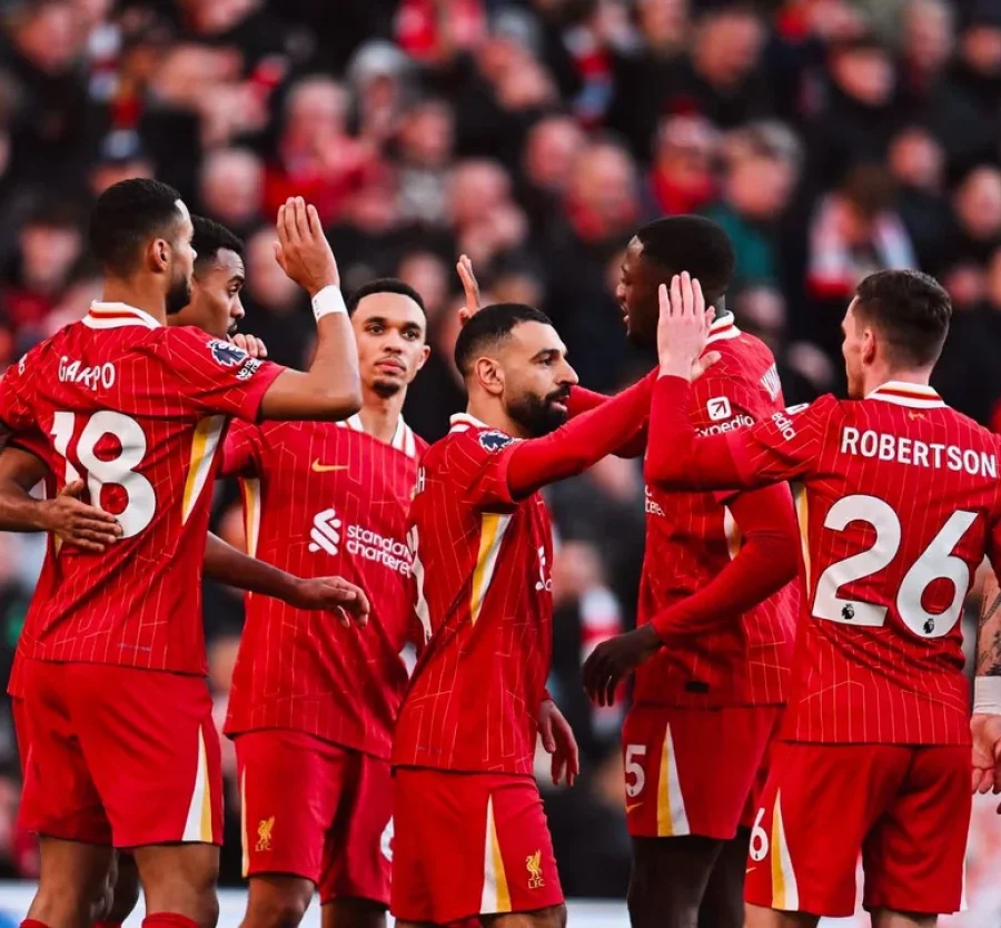 El Liverpool gole&oacute; y se mantiene como el &uacute;nico lider de la Premier League.