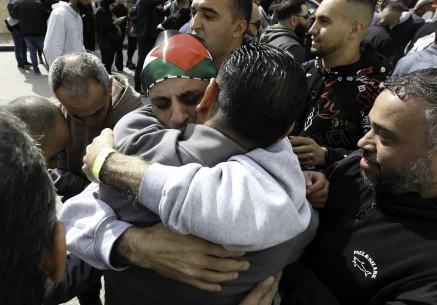 Hamas e Israel intercambiar&aacute;n este s&aacute;bado personas que estuvieron prisioneras.