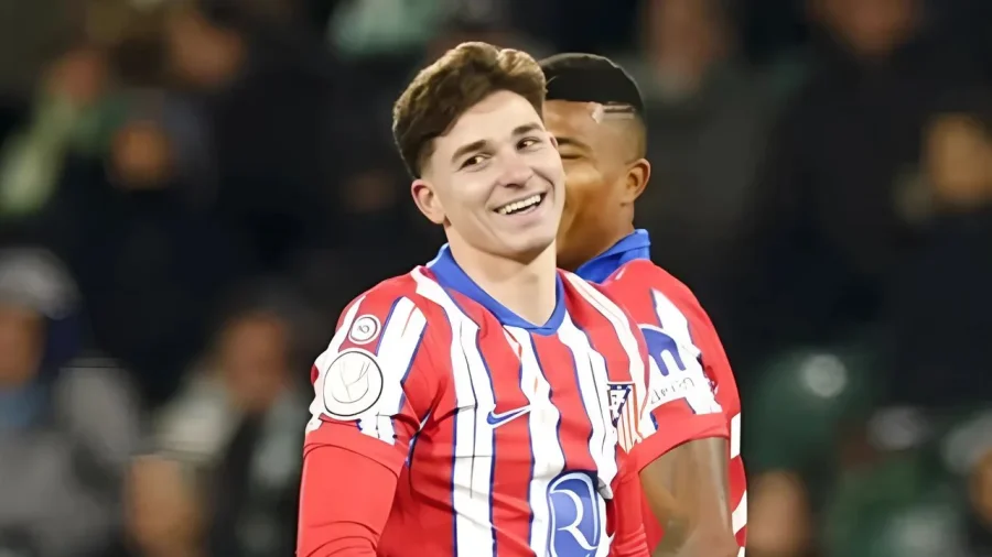 JULI&Aacute;N &Aacute;LVAREZ SER&Aacute; UNO DE LOS DELANTEROS DEL EQUIPO DEL CHOLO
