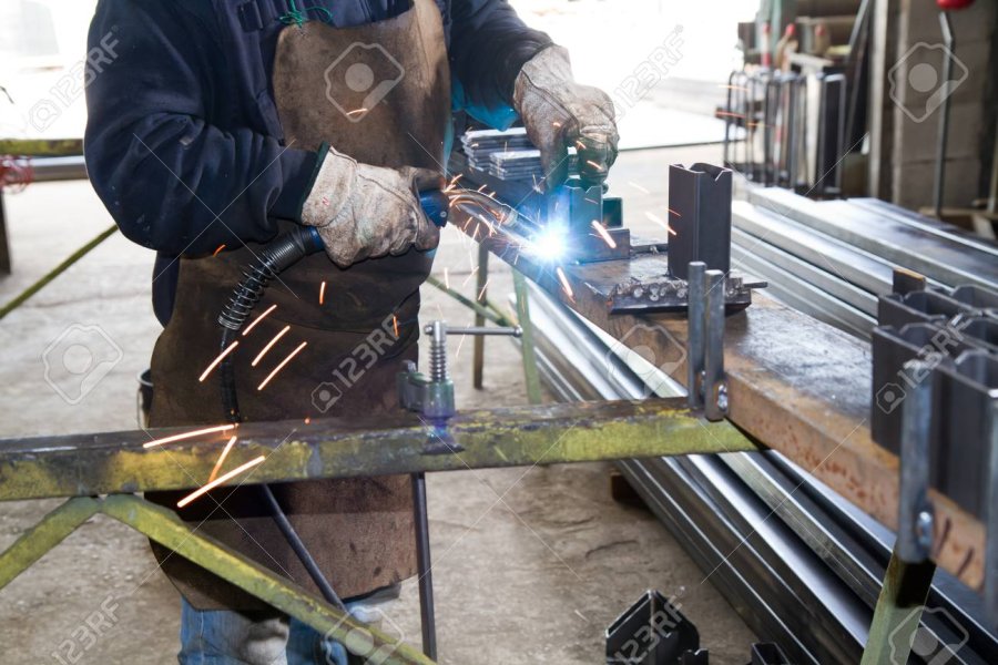 RECUPERACION CLAVE. La actividad metal&uacute;rgica subi&oacute; 1,2% en enero, pero sigue en rojo en sectores estrat&eacute;gicos.