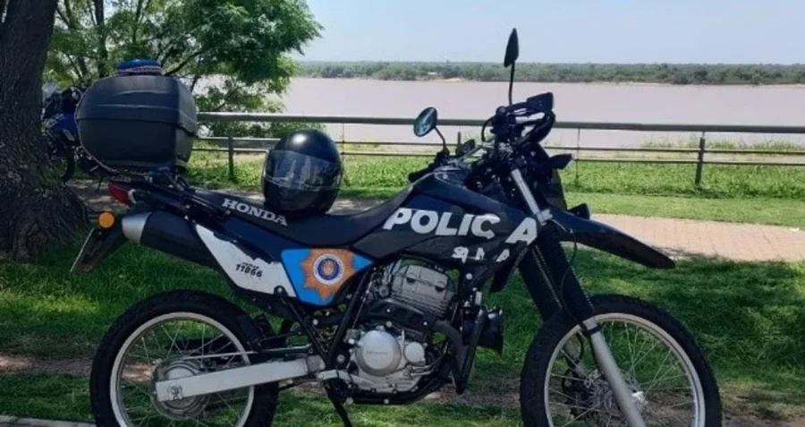 La polic&iacute;a en la zona del hallazgo.