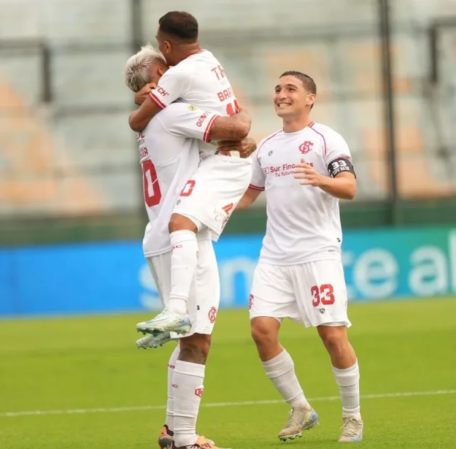 Barracas Central derrot&oacute; a Newell&acute;s en el marco de la s&eacute;ptima fecha del Torneo Apertura 2025.