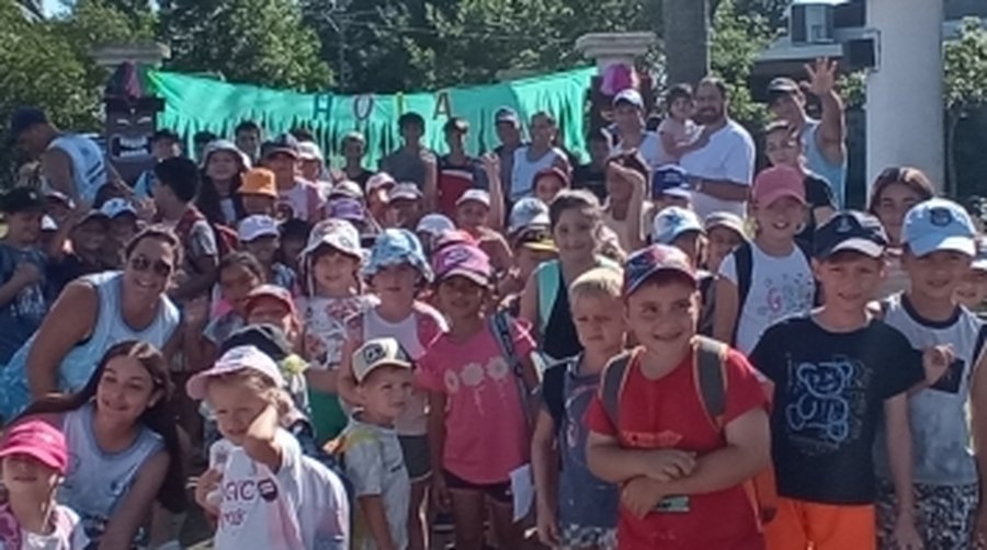 Con &eacute;xito fue concretada otra colonia veraniega.