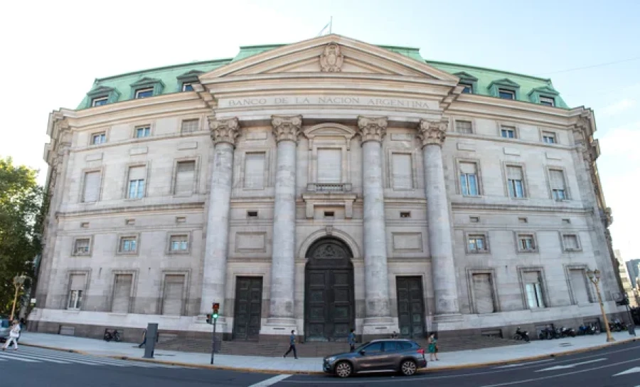 La Justicia fren&oacute; la transformaci&oacute;n del BNA el SA.