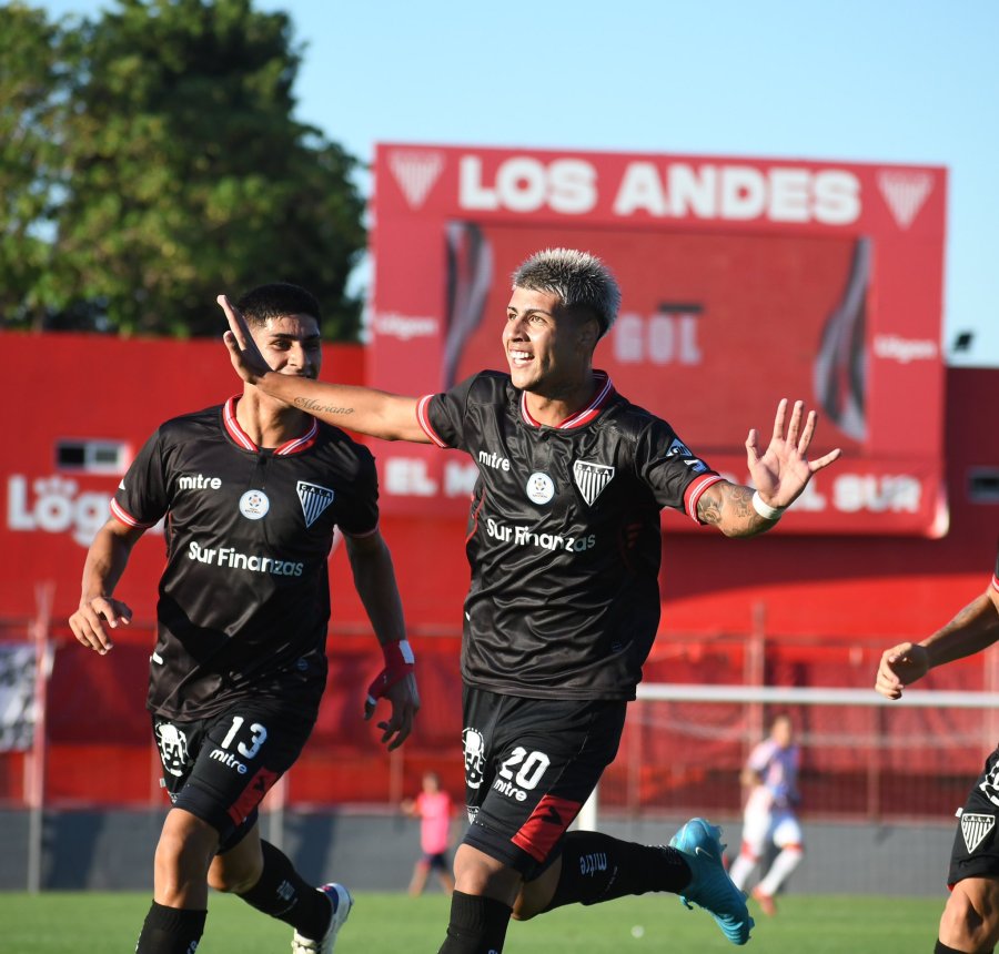 ELOGIADO. P&eacute;rez vino desde el banco y cambi&oacute; el partido para Los Andes.