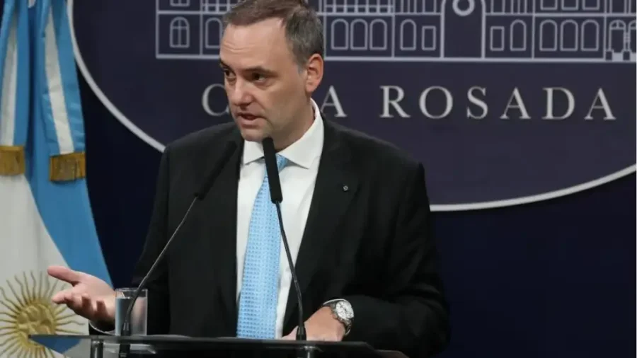 Manuel Adorni revel&oacute; el hallazgo.