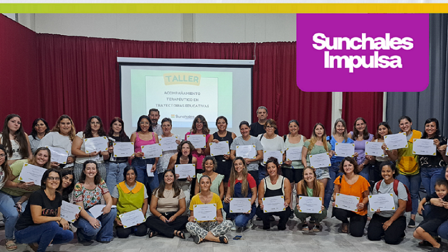 El grupo que particip&oacute; en la capacitaci&oacute;n.