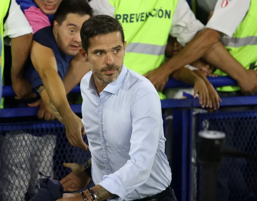 Fernando Gago qued&oacute; en la mira tras la eliminaci&oacute;n en la Copa.