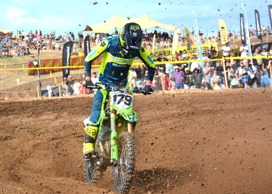 Joaqu&iacute;n Poli en acci&oacute;n en el Infinito Race Track de C&oacute;rdoba Capital.