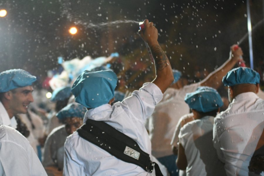 Se realizan los carnavales rafaelinos.