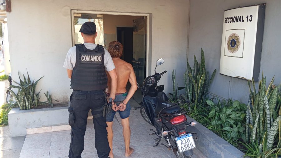 El sujeto se escondi&oacute; en un campo, pero el CeMU lo visualiz&oacute; y lo atraparon.