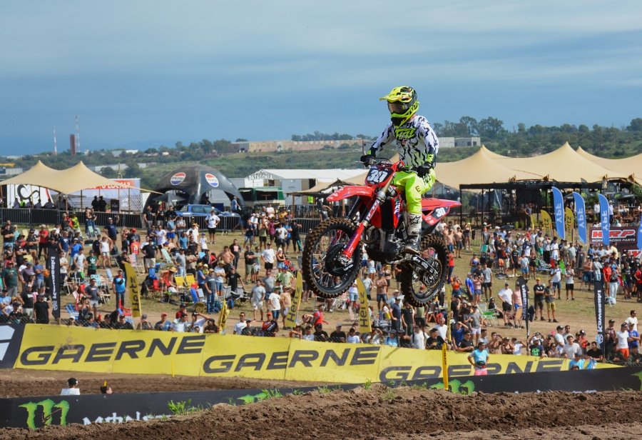 Benjam&iacute;n Pascual fue el m&aacute;s destacado en las carreras y en la general con su Honda.