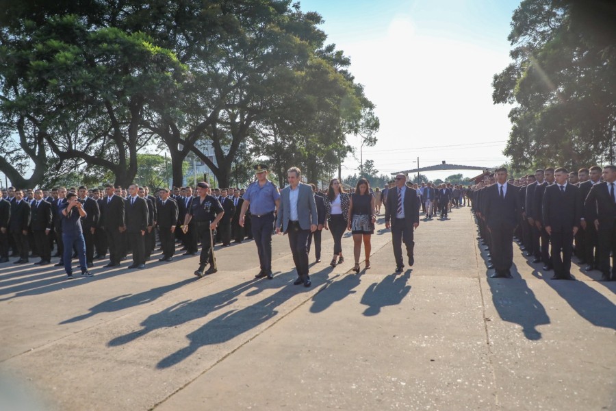 ACTO. Este mi&eacute;rcoles fue el acto de inicio del ciclo lectivo para los 797 cadetes inscriptos. El ministro destac&oacute; que alrededor de un 80% de los cadetes son mujeres.