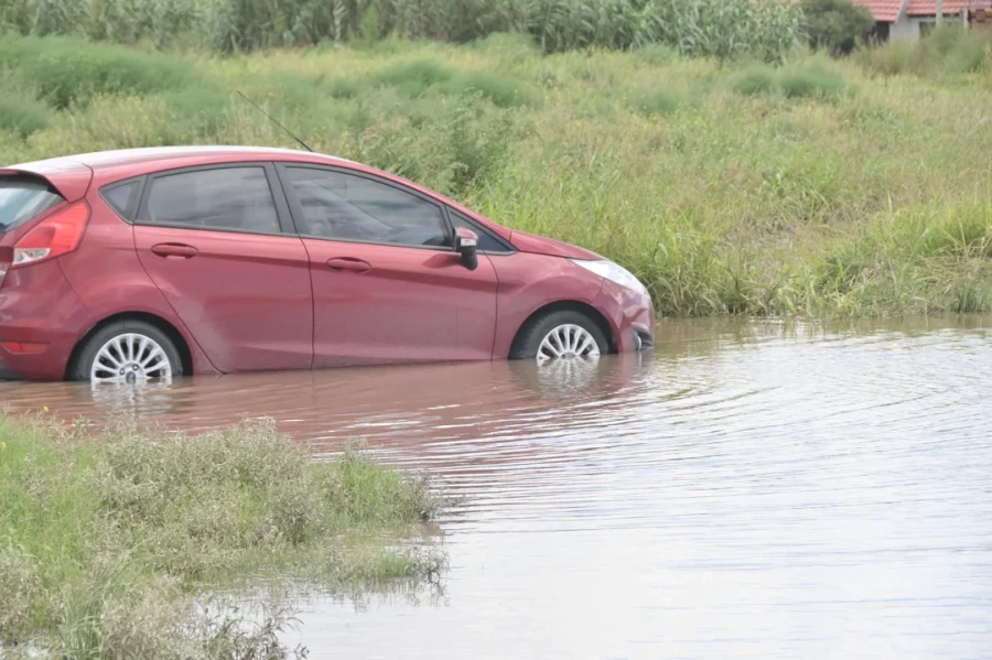 Ya son 12 los muertos por el temporal en Bah&iacute;a Blanca.