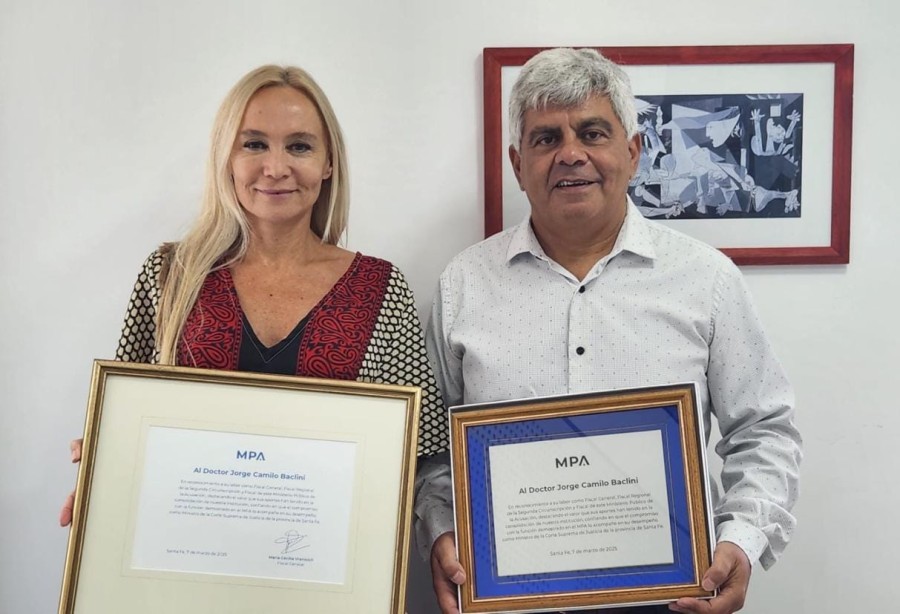 Mar&iacute;a Cecilia Vranicich, fiscal general del Ministerio P&uacute;blico de la Acusaci&oacute;n (MPA) de Santa Fe, y su antecesor Jorge Baclini.