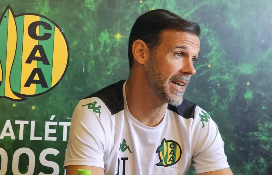 El chubutense que logr&oacute; el ascenso y fue campe&oacute;n con el "tibur&oacute;n", no pudo revalidar lo hecho en Primera Divisi&oacute;n y se fue sin triunfos en el Torneo Apertura 2025.