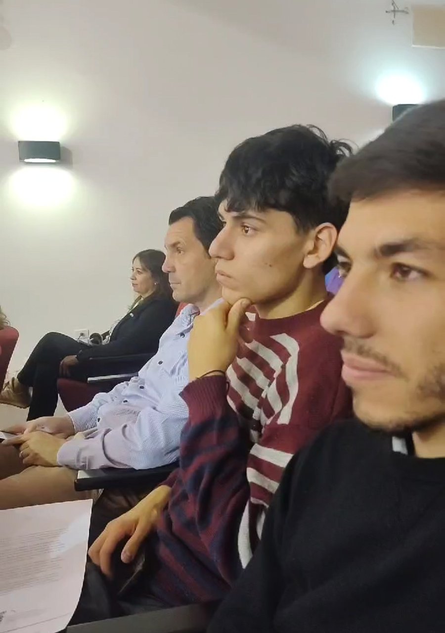 mauro Gilabert particip&oacute; del encuentro.