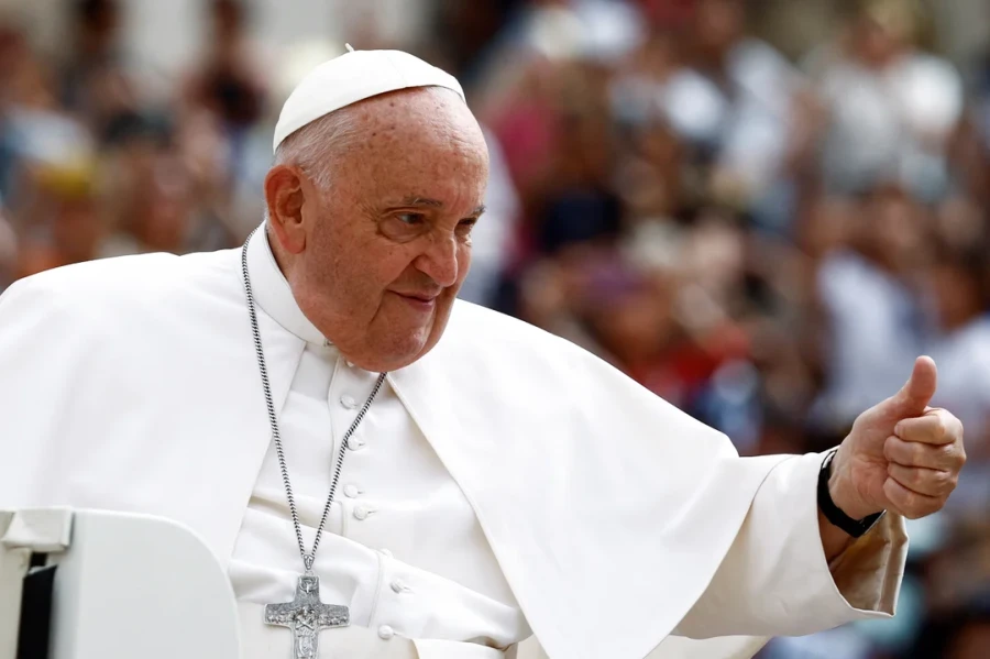 El Papa.