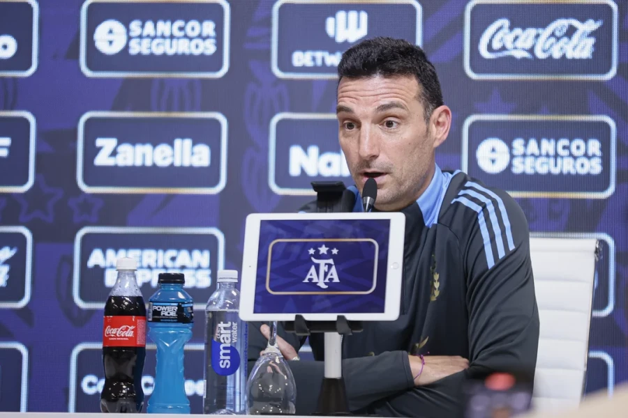 El director t&eacute;cnico de la Selecci&oacute;n argentina, Lionel Scaloni.