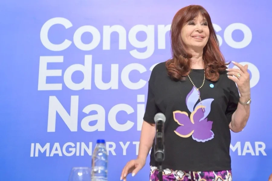 Cristina Kirchner volvi&oacute; recargada con un encendido discurso en la UBA.