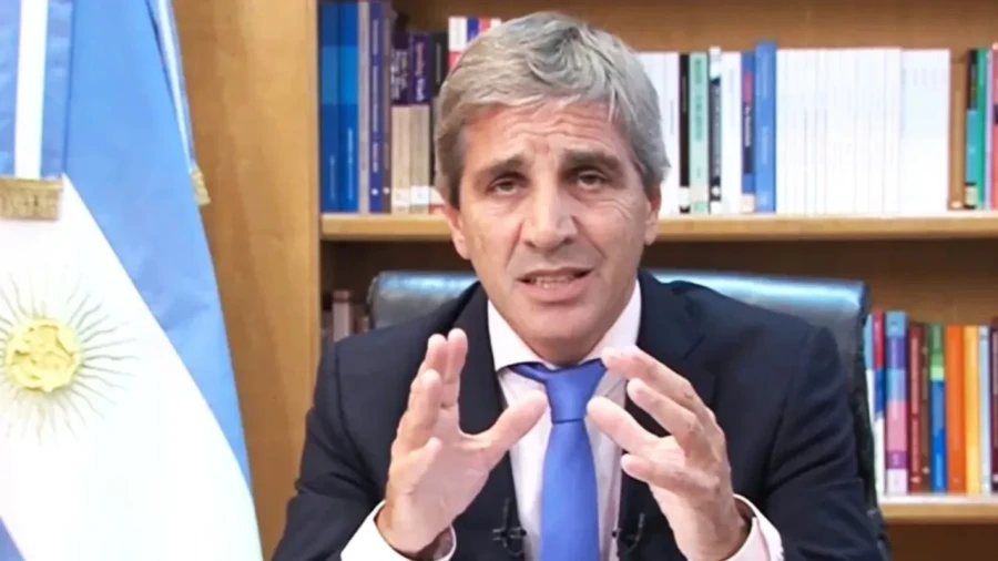 Caputo sali&oacute; a calmar a los mercados confirmando el monto del acuerdo con el FMI.