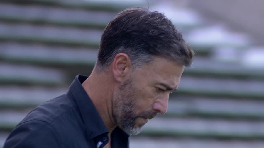 GONZALEZ. "No nos podemos permitir jugar as&iacute;. Le quiero pedir disculpas a la gente de Uni&oacute;n