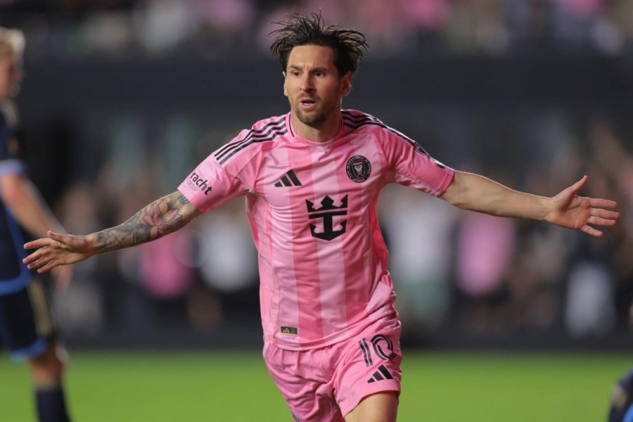 Messi marc&oacute; a los dos minutos de haber ingresado.