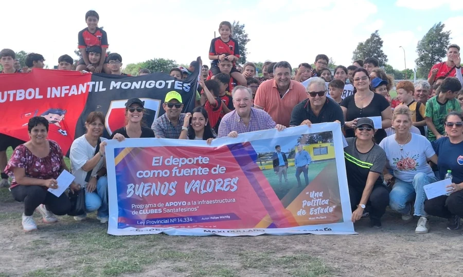 Una imagen grupal capturada ayer en Las Palmeras.