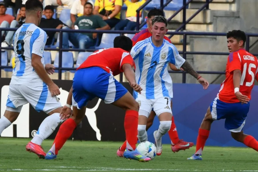 LA SUB 17 DE ARGENTINA SE MIDE CON SUS PARES DE PER&Uacute;