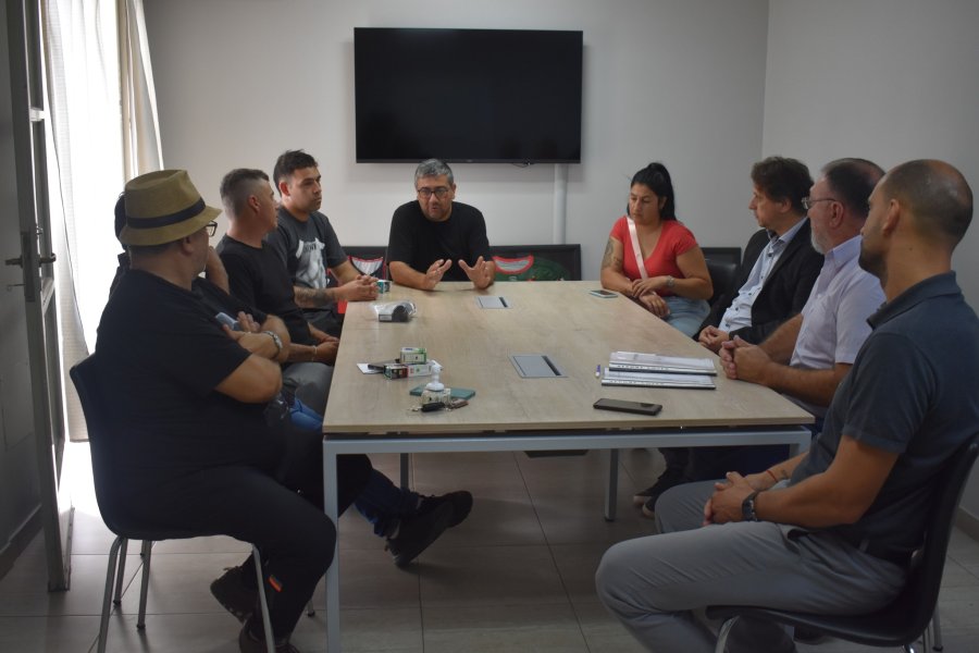 El encuentro donde se procedi&oacute; a la entrega de los aportes.