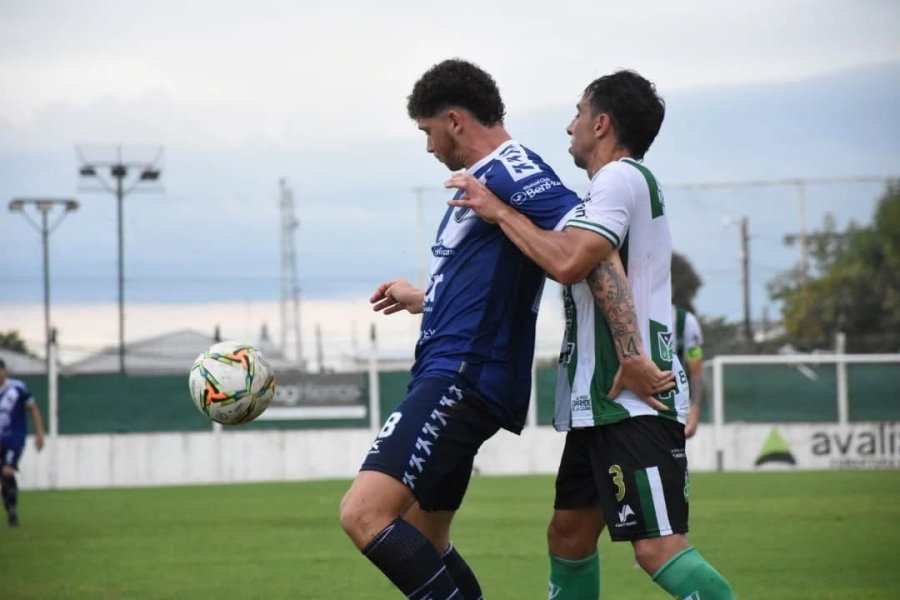 DELANTERO.  Juan Cruz Giacone ser&iacute;a titular.