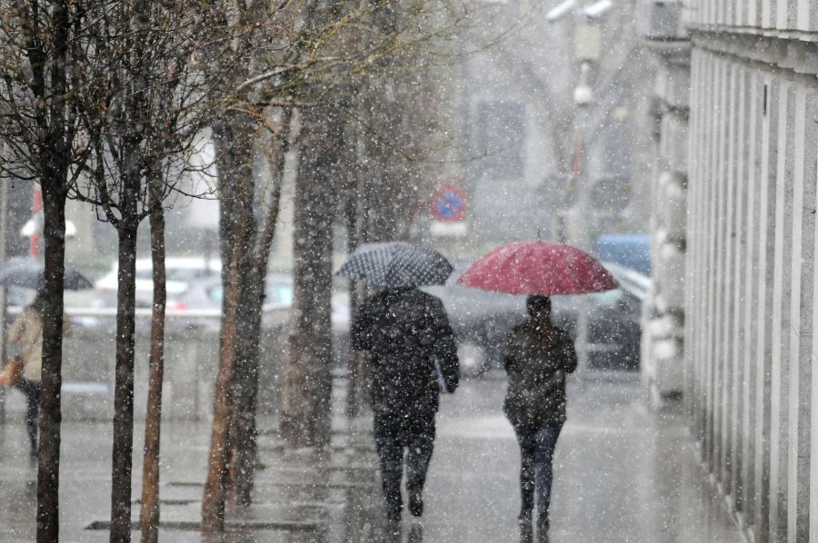 A PREPARAR LOS PARAGUAS. Seg&uacute;n el SMN tendremos un oto&ntilde;o m&aacute;s lluvioso en la regi&oacute;n que los anteriores.