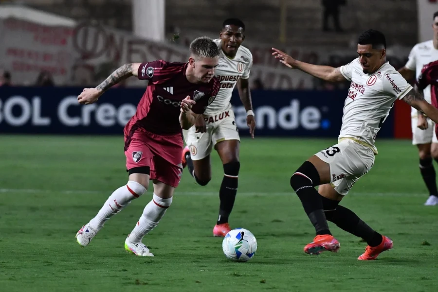 MEJORAR. El rendimiento de River est&aacute; en deuda.