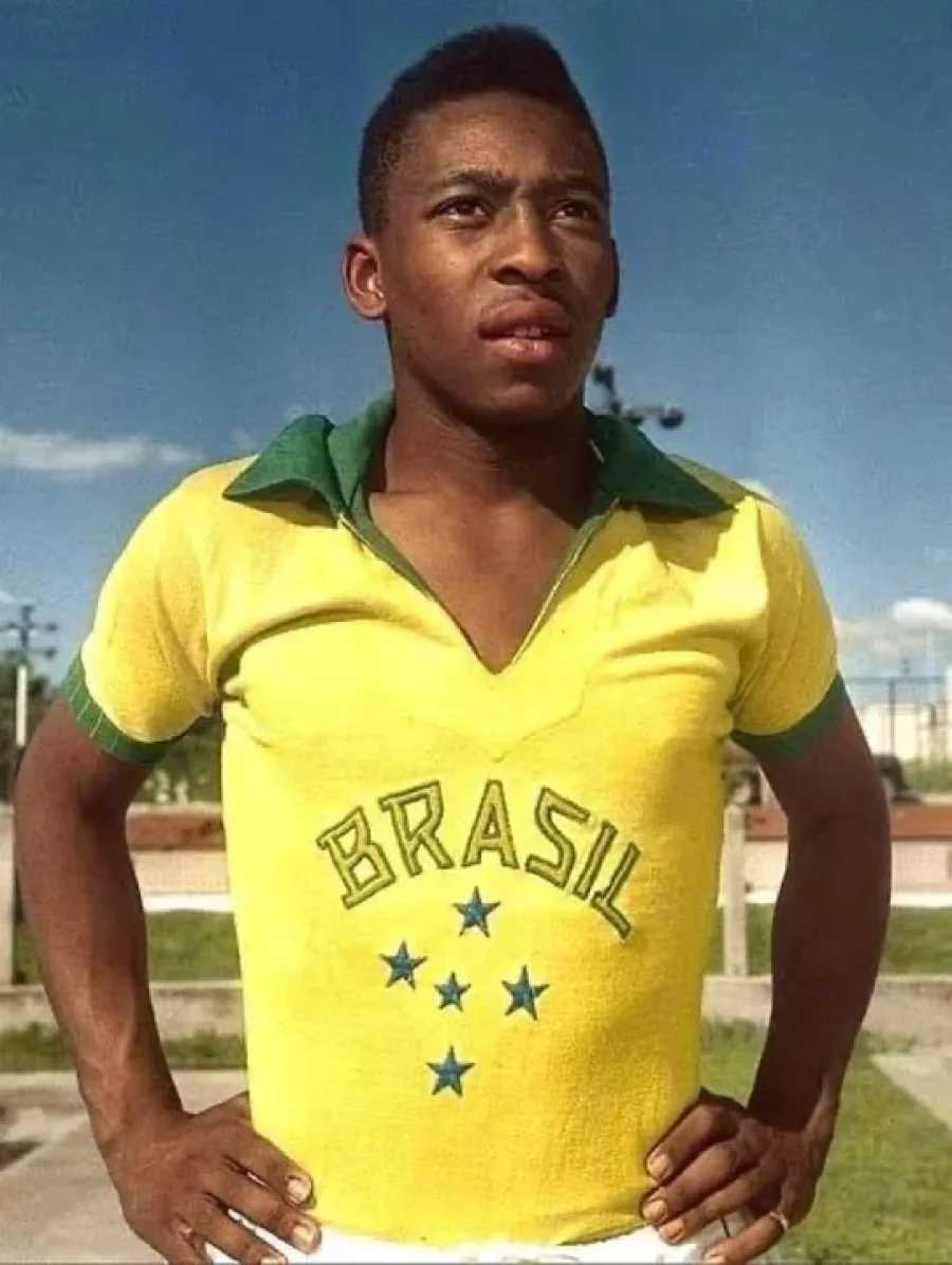 Pel&eacute; particip&oacute; en un Mundial con solo 17 a&ntilde;os.