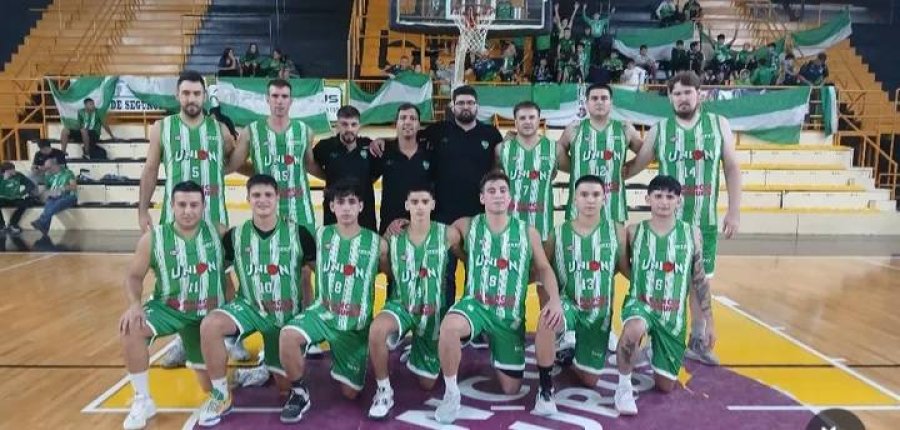 SOLIDO. El equipo albiverde sunchalense lo defini&oacute; en el segundo cuarto.