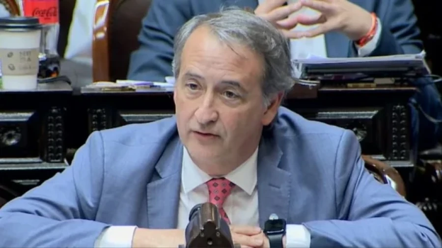 Nicol&aacute;s Mayoraz, diputado nacional por LLA y cabeza de lista de su partido en Santa Fe