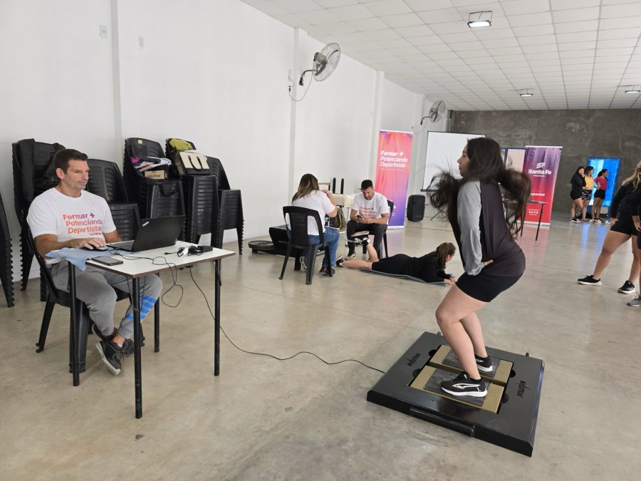 Santa Fe cuenta con el primer Laboratorio M&oacute;vil para evaluaciones deportivas del pa&iacute;s.