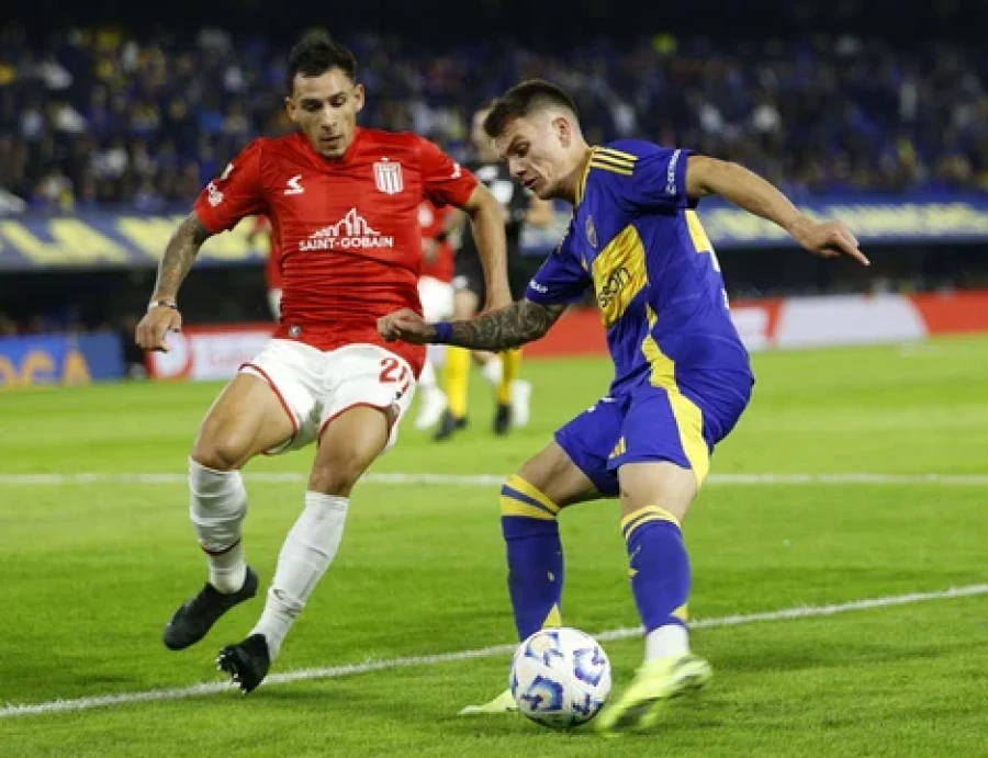 DE MENOR A MAYOR. Los goles llegaron en el segundo tiempo.