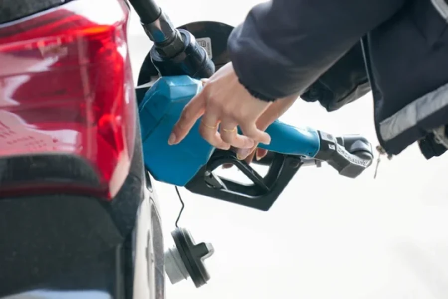 Aument&oacute; el despacho de combustible en marzo.